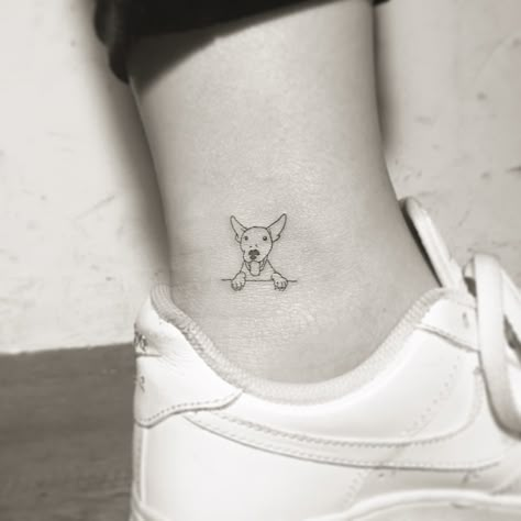 Dog Face Tattoo Simple, Bull Terrier Tattoo, Tatoo Dog, Puppy Tattoo, Small Dog Tattoos, Tattoo Ankle, Petit Tattoo, Tasteful Tattoos, Dog Tattoo