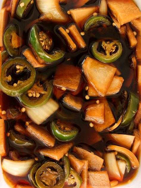 Korean Pickled Jalapenos, Korean Pickled Chayote, Korean Pickled Cabbage, Korean Pickled Garlic, Korean Pickled Radish Recipe, Korean Pickled Onions, Japanese Pickled Vegetables, Jangajji Recipe, Korean Pickled Vegetables