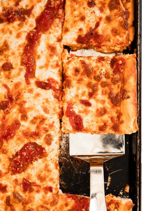 Pizza Sheet Pan, Sicilian Pizza Recipe, Overnight Pizza Dough, Pan Pizza Recipe, Sheet Pan Pizza, Tomato Sauces, Easy Sauce Recipe, Store Bought Pizza Dough, Pizza Pies