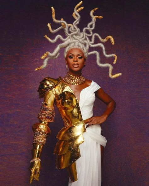 Michelle Hebert, Drag Outfits, Drag Ideas, Drag Queen Costumes, Black Superstar, Queen Outfits, Body References, Drag Queen Outfits, Rupaul Drag Queen