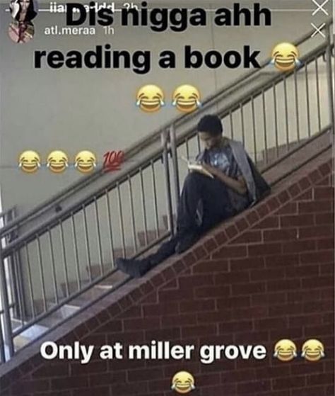 Questionable Pictures, Miller Grove, Hood Irony, Silly Images, Mood Humor, Silly Pictures, Instagram Funny, Silly Me, Really Funny Pictures