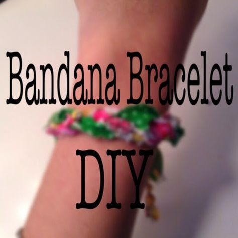 Letters, Words, and Pretty Birds: Bandana Bracelet DIY Bandana Jewelry Diy, Bandana Bracelet Diy, Fabric Bracelets Diy, Bandana Bracelet, Bandana Crafts, Jw Convention Gifts, Jw Convention, Convention Gifts, Vbs Ideas