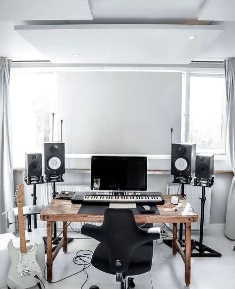 MusicMakrz on Instagram: “Clean ..📸 @madsbramstoft⁠ ⁠Follow us for more . . . . . #musicmakrz #producergrind #producerlife #producerbelike #beatmakers…” Guitar Collection Room, Small Music Studio Ideas, Music Studio Ideas, Small Music Studio, Music Room Rules, Vintage Music Room, Home Recording Studio Equipment, Hifi Room, Music Room Art