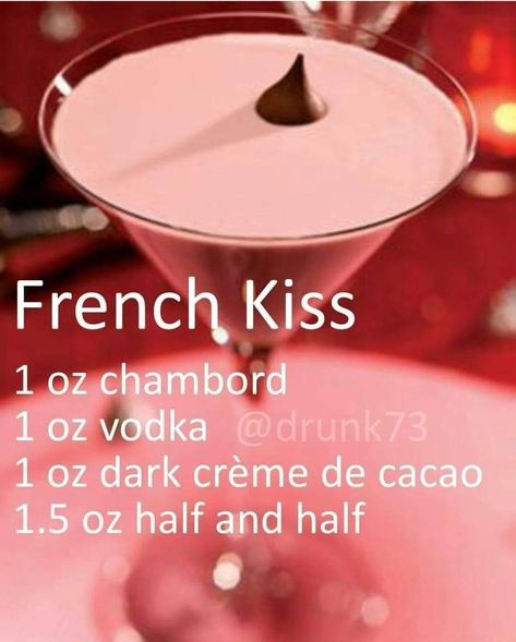 French Drinks, Liquor Recipes, Cocktail Drinks Alcoholic, Mixed Drinks Alcohol, Yummy Alcoholic Drinks, Boozy Drinks, Fancy Drinks, Mixed Drinks Recipes, Cocktail Drinks Recipes