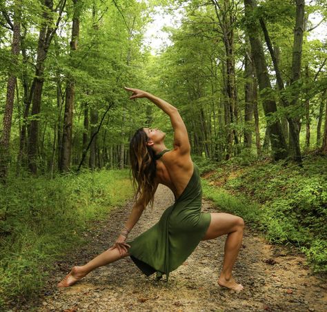 Forest Warrior, Yoga Photoshoot Ideas, Blue Ridge Mountains North Carolina, Mountains North Carolina, Divine Feminine Goddess, Yoga Photoshoot, Time Well Spent, Yoga Outdoor, Dance Photography Poses