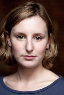 Laura Carmichael (born Southampton, England, 1986) is a British actress portraying Edith Crawley in Downton Abbey. Lady Edith Crawley, Downton Abbey Season 3, Percy Shelley, Edith Crawley, Laura Carmichael, Brain Tumour, Mary Wollstonecraft, Horror Novels, Dowager Countess