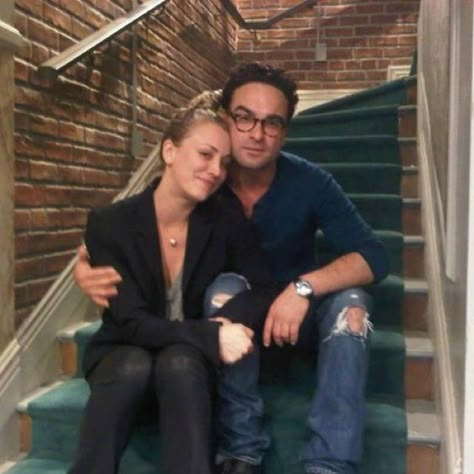 Kaley and Johnny <3 Leonard And Penny, Bigbang Theory, Big Ban, The Big Band Theory, The Bigbang Theory, Johnny Galecki, Jim Parsons, Sheldon Cooper, Funny Shows