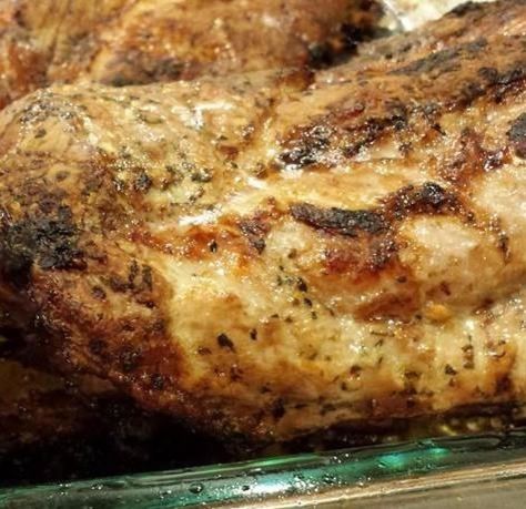 Baked Pork Roast, Baked Pork Loin, Roasted Pig, Pork Roast Recipes, Pig Roast, Baked Pork, Pork Loin, Pork Roast, Latin American