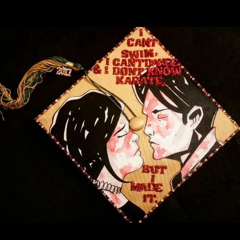 Goth Memes, College Grad Cap Ideas, Graduation Cap Decoration Diy, High School Graduation Cap, Harry Houdini, Mcr Memes, Grad Cap Designs, Diy Graduation Cap, Emo Memes