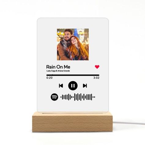 Spotify Gift Idea, Music Plaque, Gift Bags For Boyfriend, Custom Album Covers, Clear Acrylic Sheet, Spotify Code, Valentines Gift Bags, Presents Ideas, Braids Ideas