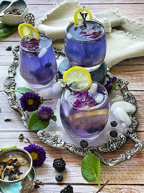 Butterfly Pea Lemonade Recipe, Butterfly Pea Flower Mock Tail, Butterfly Pea Lemonade, Butterfly Pea Tea Lemonade, Butterfly Pea Flower Mocktail Recipe, Lavender Butterfly Pea Tea Lemonade, Butterfly Pea Flower Lemonade, Pea Flower Tea, Butterfly Pea Tea