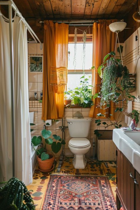 1 Bathroom House Ideas, Sage Green And Orange Bathroom, Small Eclectic Kitchen Ideas, Indie Bathroom Aesthetic, Boho Eclectic Apartment, Guest Bathroom Ideas Boho, Small Boho Apartment, Dt Lamp, 70s Farmhouse