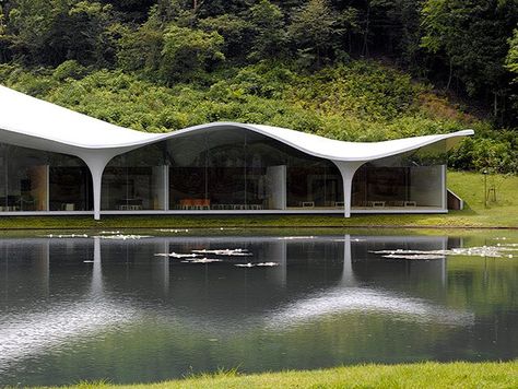 Some of the creations of the Japanese architect, who has been awarded the 2013 Pritzker architecture prize Toyo Ito Architecture, Serpentine Pavilion, Toyo Ito, Kengo Kuma, Japanese Architect, Roof Architecture, Oscar Niemeyer, Organic Architecture, Modern Architecture House