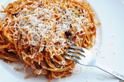 World's BEST Spaghetti RAO’s Homemade Marinara Whats Cooking, 30 Minute Meals Easy, Best Spaghetti, Pasta Sauce Homemade, Marinara Sauce Homemade, Best Pasta Salad, Pasta Pot, Homemade Marinara, Eat Better