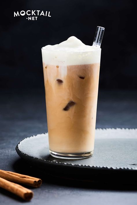 Ice Cappuccino Recipe, Cappucino Ice, Iced Cappuccino Recipe, Ice Cappuccino, Starbucks Cappuccino, Hot Cappuccino, Cappuccino Recipe, Baking Lessons, Iced Cappuccino