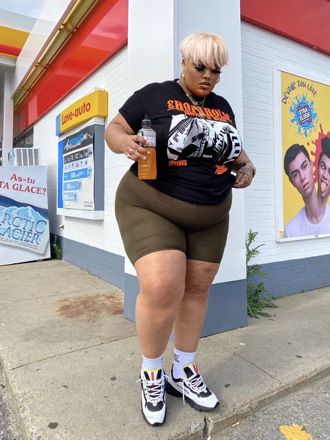 Nao on Twitter: "Quick run to da sto… " Chubby Fashion Outfits, Outfit Ideas Summer Baddie, Fashion Outfits Baddie, Nao On Twitter, Plus Size Outfits With Sneakers, Baddie Outfits Summer, Summer Baddie, Plus Size Baddie, Outfits Baddie