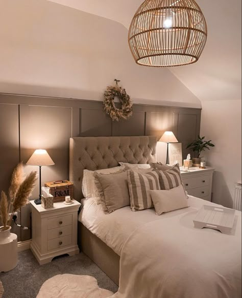 Neutral Cosy Bedroom Ideas, Oat Colour Bedroom, Pannel Wallpaper Bedroom, Taupe Bedroom Panelling, Mushroom Bedroom Colour, Small Bedroom Ideas Neutral Colors, Panelled Walls Bedroom Beige, Bedroom Panneling Ideas Beige, Beige Bedroom Inspirations