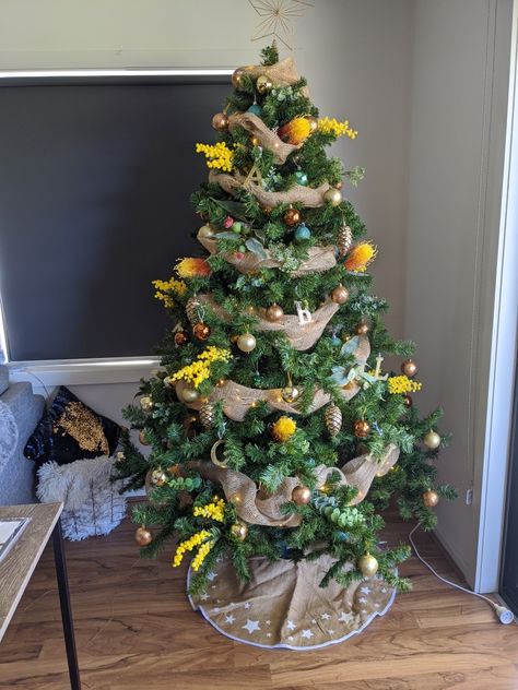 Native Christmas Tree, Hospital Christmas, Australian Christmas Tree, Native Christmas, Bush Christmas, Christmas Decorations Australian, Christmas Tree Decorated, Aussie Christmas, Tree Inspiration