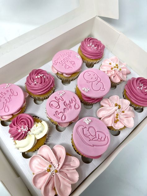 Baby shower cupcakes Valentines Baby Shower Cupcakes, Baby Shower Girl Cupcake Ideas, Its A Girl Cupcakes, Baby Shower Cupcakes For Girl, Baby Girl Cupcake Ideas, Cupcake Baby Shower Girl, Baby Shower Cupcakes Girl, Pink Baby Shower Cupcakes, Baby Shower Cupcake Ideas