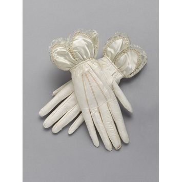 Pair of wedding gloves 1833 British white leather with cream satin and lace scalloped cuffs Victorian Gloves, White Leather Gloves, 1830s Fashion, Evening Gloves, A Night At The Opera, Vintage Gloves, Wedding Gloves, Bridal Gloves, Leather Wedding