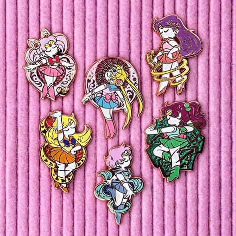 Take all my money for beautiful Sailor Moon Pins for yesterday’s #pinadaymay post! 🙌🏻 . . . .  #sailormoon #sailormoonpin #sailormoonpins… Sailor Moon Pin, Glitter Pin, Moon Kingdom, Enamel Pin Collection, Sailor Moon Usagi, Posca Art, Sailor Chibi Moon, Sailor Moon Character, Bag Pins