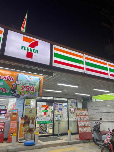 7-11 7 Eleven, Thailand Vacation, Store Signage, Catch Flights, 7 Eleven, East Asia, Gas Station, 7 11, Asia Travel