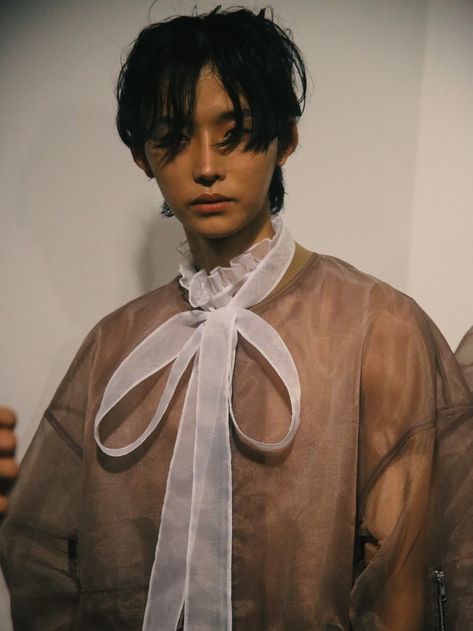 korean gender-fluid brand blindness take london menswear - i-D Gender Fluid Hair, Genderless Aesthetic, Gender Fluid Fashion, Gender Fluid, Queer Fashion, Foto Tips, Androgynous Fashion, Male Model, Aesthetic Clothes