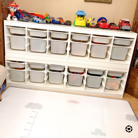 Ikea Trofast Stacked, Trofast Stacked, Decor Hacks Diy, Toy Storage Ideas, Ikea Trofast, Crafty Decor, Toy Shelves, Organization Storage, Kid Toy Storage