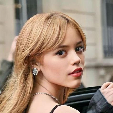 Blonde Jenna Ortega, 2023 Blonde, Blonde Or Brunette, October 27, Face Hair, Jenna Ortega, 1 Or 2, Look Alike, Face Claims