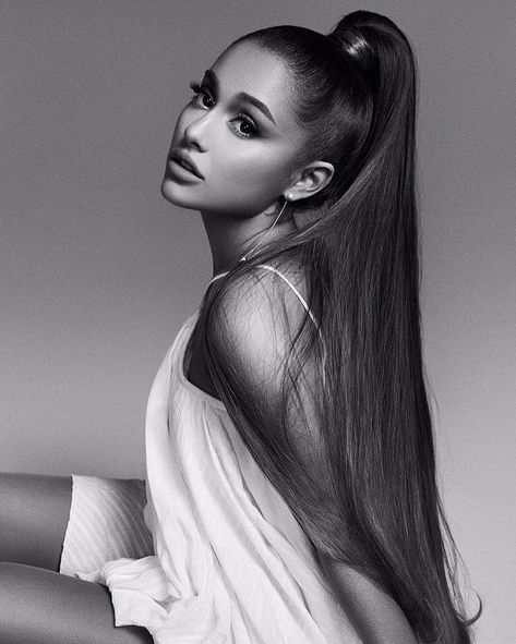 High ponytails are our favorite!  Rock a similar look to Ariana Grande’s signature high ponytail with our PURE Straight 30”. Ariana Grande Wallpapers, Adriana Grande, Ariana Grande Style, Ariana Grande Wallpaper, Ariana Grande Photoshoot, Ariana Grande Photos, Ariana Grande Pictures, Wallpaper Tumblr, Ariana G