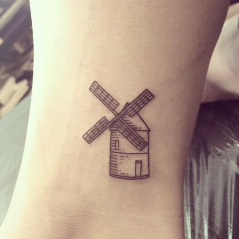 Amsterdam Tattoo Ideas, Windmill Tattoo, Makeup Artist Tattoo, Dutch Tattoo, Xmas Pics, Piercing Inspiration, Amsterdam Tattoo, Artist Tattoo, Makeup Artist Logo