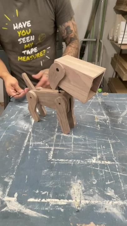 Dog Lamp, Small Woodworking Projects, Wood Dog, Woodworking Ideas Table, Woodworking Projects That Sell, Beginner Woodworking Projects, Woodworking Plan, Diy Wood Projects Furniture, Small Wood Projects