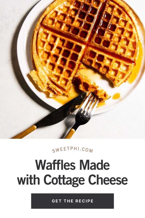 These waffles made with cottage cheese are such perfection. Crispy on the outside and fully on the inside, extra protein because of the cottage cheese and my kids absolutely love them for breakfast! Find this waffle recipe on the blog! Cottage Cheese Waffle Recipe, Cottage Cheese Waffles, Meal Planning Recipes Healthy, Morning Recipes, Wisconsin Food, Cheese Waffles, Protein Waffles, Kid Approved Meals, Yummy Fall Recipes