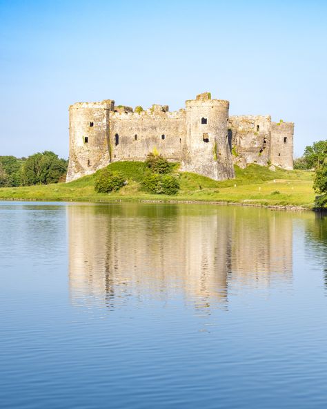 Carew Castle in Pembrokeshire, Wales Carew Castle, Seaside Castle, Pembroke Castle, August Bank Holiday, Pembrokeshire Wales, Pembrokeshire Coast, Visit Wales, Round Tower, Family Fun Day