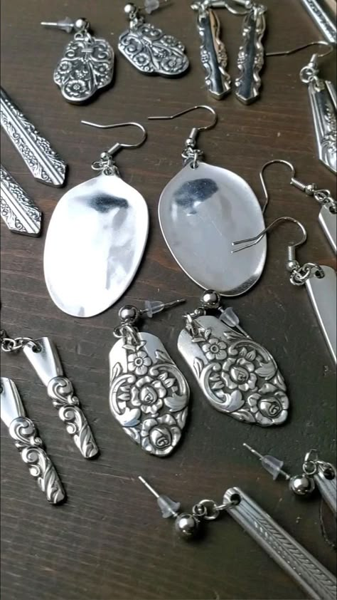 Vintage Silverware Jewelry, Vintage Spoon Jewelry, Spoon Jewelry Diy, Torch Fired Enamel Jewelry, Torch Fired Enamel, Silver Spoon Jewelry, Fork Jewelry, Silverware Crafts, Flatware Jewelry