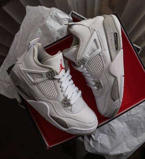 Air Jordan 4 White Oreo, Sneakers, White, Oreos, Nike Oreo Jordan 4’s, White Oreo Jordan 4, Jordan 4 Aesthetic, Tenis Jordan Retro, White Oreos, Jordan 4s Outfit, Jordan 4 White Oreo, Jordan 4 Oreo, Nike Shoes Women Fashion