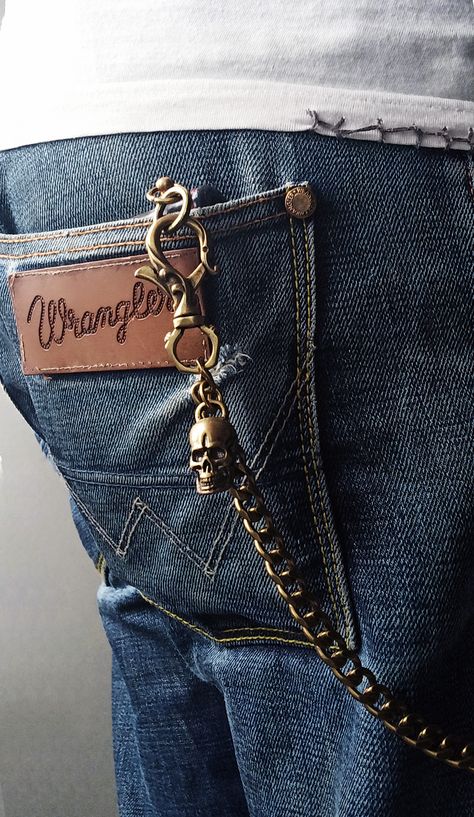 Wallet Chain Outfit Men, Chain Outfit, Wallet Chains, Punch In The Face, Mens Bootcut Jeans, Mens Gear, Chain Wallet, Raw Denim, Style And Grace