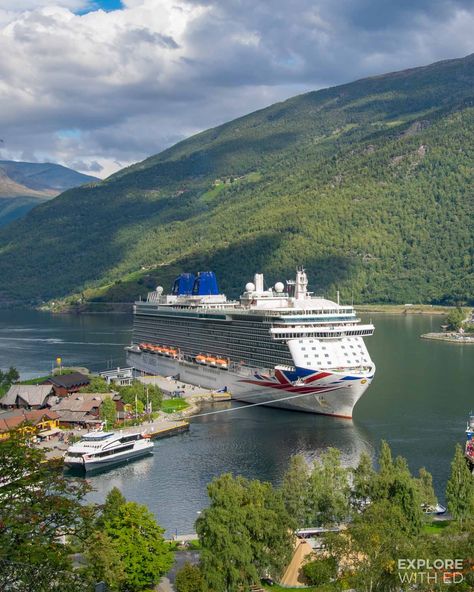 Flam Norway, Cruise Ship Pictures, Norway Cruise, Norwegian Fjords, Summer Vacation Destinations, Romantic Cruise, P&o Cruises, Cheap Cruises, Traveling Tips