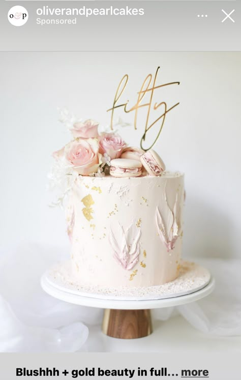 Pink Cake For Women Birthday, Single Tier Birthday Cake For Women, Birthcake Ideas Women, Blush Pink Birthday Cake, Trendy Cakes 2023, 50th Birthday Ideas For Women Cakes, Blush Birthday Cake, 40th Birthday Cake Ideas For Women, Floral First Birthday Cake