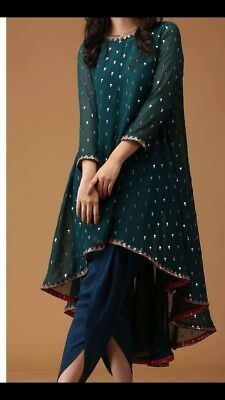 452bf208bf901322968557227b8f6efedesc39196644ri Frock Fashion, Indian Designer Suits, Pakistani Dresses Casual, Pakistani Fashion Party Wear, Salwar Kamiz, Indian Gowns Dresses, Sleeves Designs For Dresses, Indian Gowns, Designer Party Wear Dresses