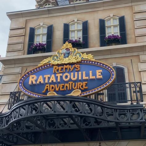 We rode Remy's Ratatouille Adventure at Epcot! 🐭DOUBLE TAP🐭 if you wish you were riding too! This is a super cute “dark ride” perfect for all ages and is... | By Theme Park Review | When are we gonna ride? Remy! Thanks for coming everyone. Epcot Theme Park, Disney Epcot, Thanks For Coming, Summer Time Pictures, Disney Holiday, Summer Photography, Double Tap, Summer Activities, Parisian Style