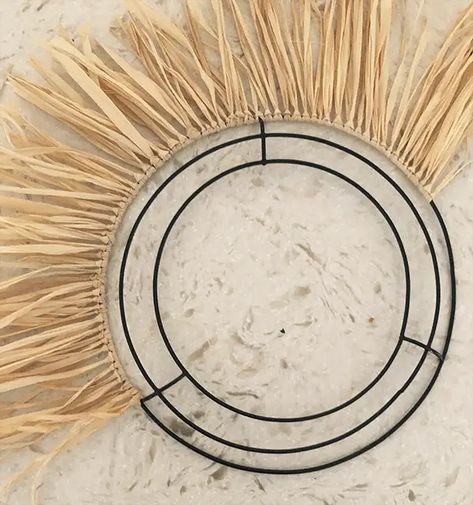 DIY Raffia Wreath - the House house Raffia Fall Wreath, Diy Boho Door Wreath, Wreaths With Raffia, Boho Style Wreath, Basket Walls Boho Living Room Mirrors, Boho Circle Wall Decor, Raffia Wreath Diy, Diy Metal Wreath, Diy Basket Wall Decor