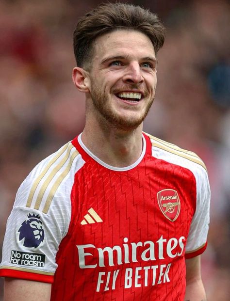 Rice Arsenal, Arsenal Wallpapers, Declan Rice, Arsenal Football Club, Arsenal Football, Professional Football, Arsenal Fc, Football Club, Football Players