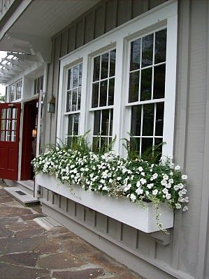 Front Porch Window Boxes, Beautiful Window Box Flowers, Homes With Window Boxes, Freestanding Window Boxes, Flower Box Outside Window, Second Story Window Flower Boxes, White Flower Boxes Window, Window Flower Box Second Story, Window Box Garden