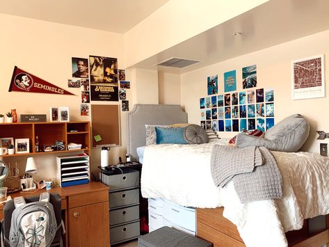 Illinois State University Dorms, Fsu Dorm Room Ideas, Fsu Dorm Room, Uiuc Dorm, Cofc Dorm, Fsu Dorm, Dorm 2023, Romanticizing College, Single Dorm Room