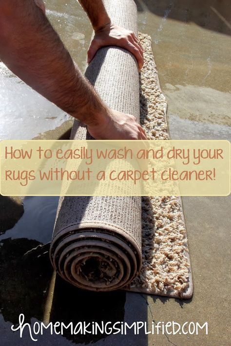 Homemaking Simplified: How to Easily Wash and Dry Your Rugs without a Carpet Cleaner! Runners Stairs, Cleaning Area Rugs, Clean Baking Pans, Cleaning Painted Walls, Carpet Cleaning Hacks, Deep Cleaning Tips, Diy Carpet, Carpet Cleaners, Clean Dishwasher