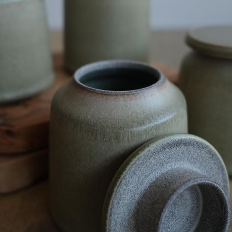 These beautiful small keepsake urns are handmade from high fired stoneware.  The style of the form is modern with a contemporary aesthetic, a simple form with natural beauty and elegance. Each mini keepsake urn holds roughly 18 cubic inches.  All my work is proudly made in Canada with care and craftsmanship in small batches.  These lovely mini keepsake urns are ideal for dividing ashes among loved ones or for a small pet.  They hold roughly 18 cubic inches in volume. Please DM if you would like Ceramic Urns For Ashes, Urn Ashes, Pottery Glaze, Urns For Ashes, Contemporary Pottery, Pottery Form, Pet Urn, Ceramic Urn, Keepsake Urns