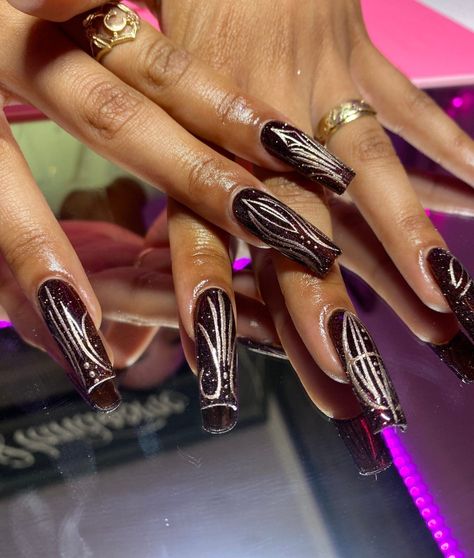 Free Style Nails, Mexican Nails, Cartoon Nail Designs, Nail Tek, Long Acrylic Nail, Gold Acrylic Nails, Junk Nails, Candy Paint, Curved Nails