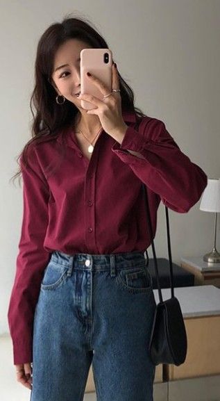 Red Button Up Shirt Outfit, Maroon Shirt Outfit, Maroon Outfits, Normcore Style, Mens Business Casual Shirts, Red Shirts, Maroon Outfit, Business Dress Shirts, Color Combos Outfit