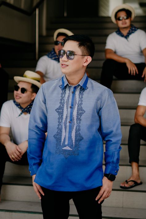 Blue Barong, Filipino Barong, Paskong Pinoy, Dark Navy Blue, Business Fashion, Intimate Wedding, Dress Codes, Dusty Blue, Royal Blue